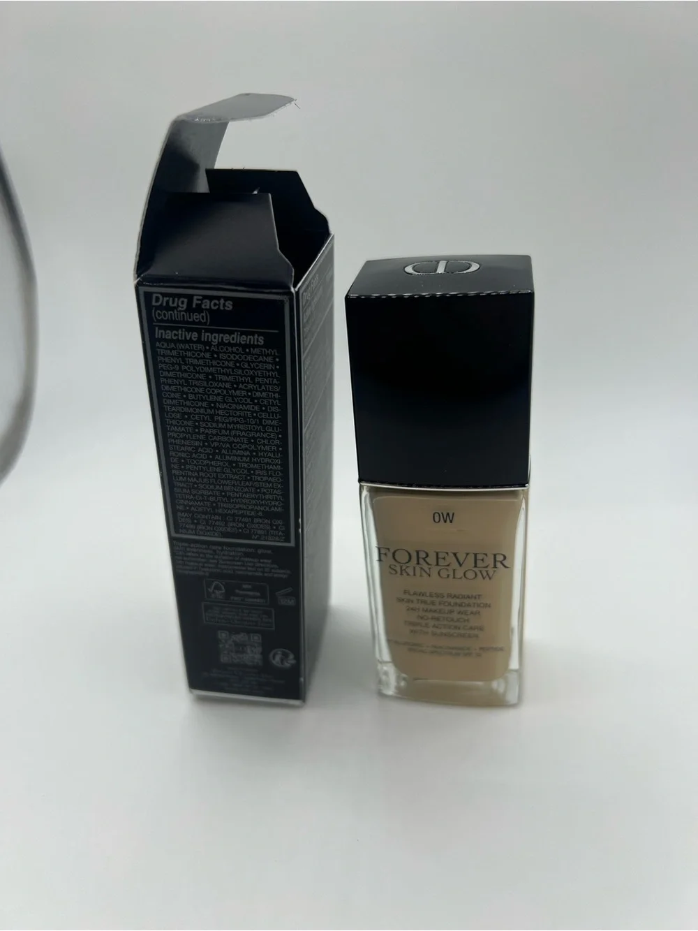 Dior Forever Skin Glow Foundation 0W Warm Beige